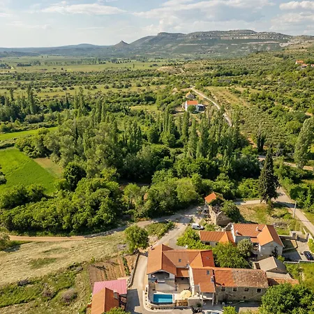 Villa Izvor Zadarvillas Bribir (Sibenik-Knin)