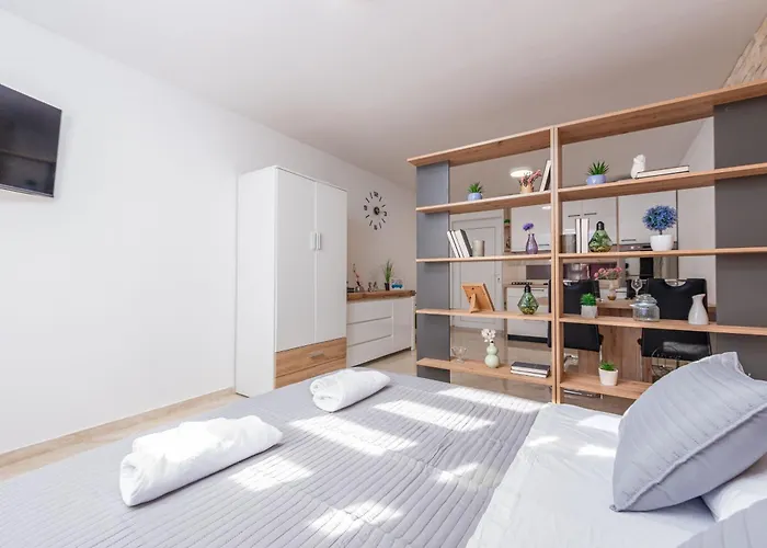 别墅 Izvor Zadarvillas Bribir (Sibenik-Knin)