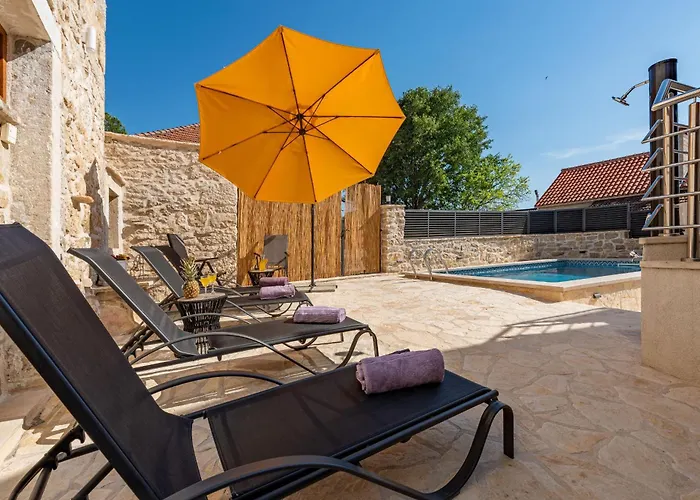 Izvor Zadarvillas 别墅